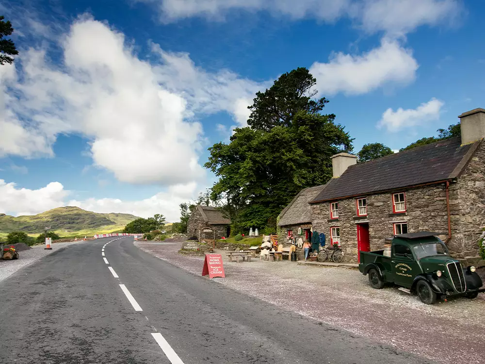 DAY 3 Molly Gallivans Cottage